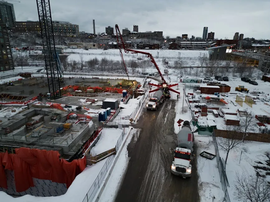 betonowa konstrukcja w zimowych warunkach atmosferycznych